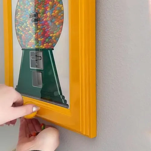 The (VIRAL) Candy Frame