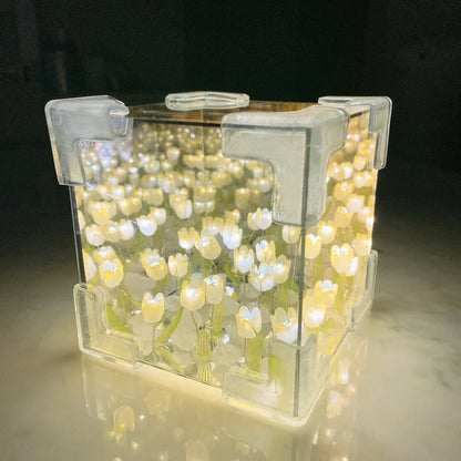 Tulip Glow Lamp